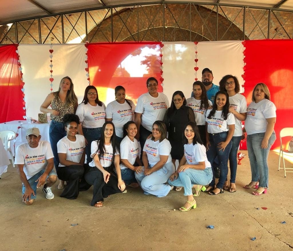 A Prefeitura Municipal de Vale de São Domingos através da Secretaria Municipal de Assistência Social/CRAS realizou homenagem as mães.