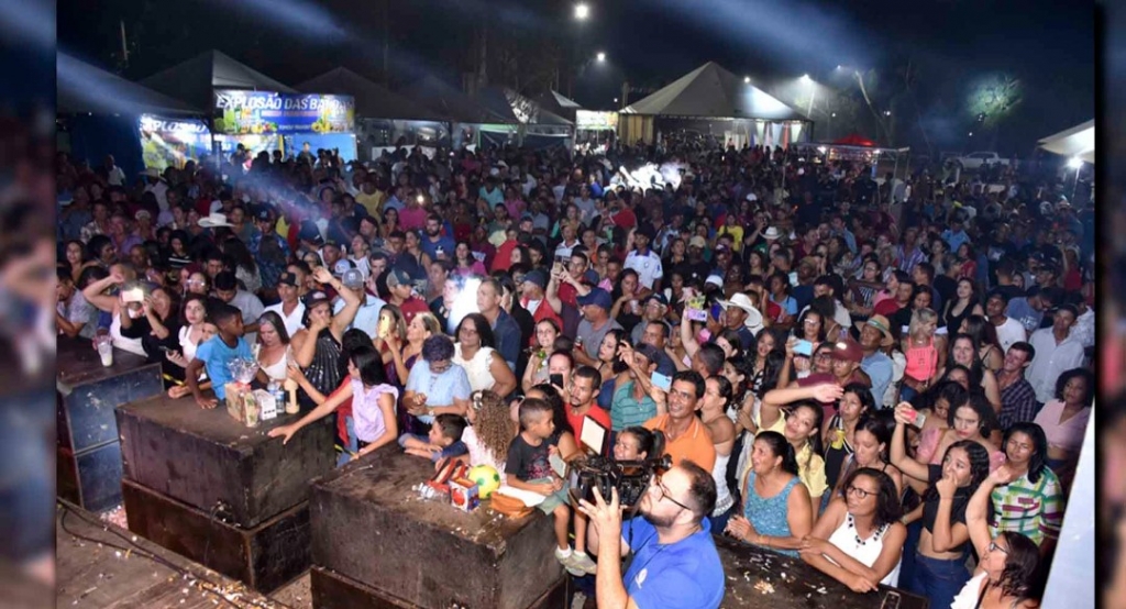 Fotos da Festa em comemoração ao 23º Aniversário de Vale de São Domingos